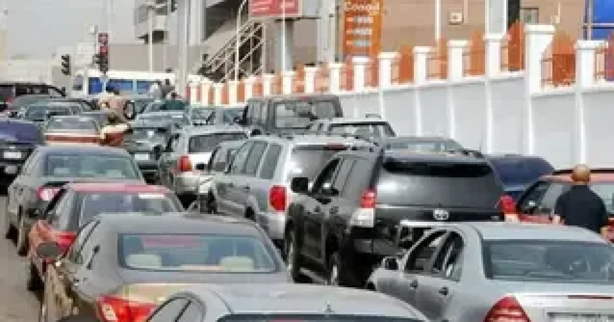 Fuel Scarcity Returns To Lagos Amid Increased Pump Price