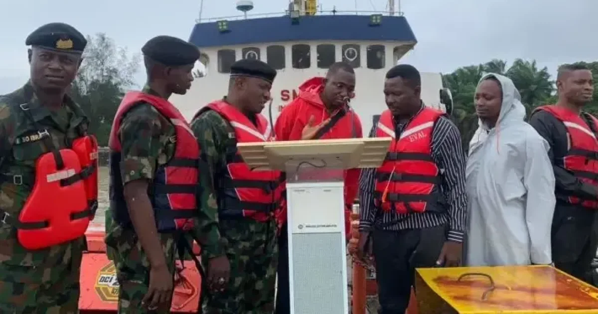 Nigerian Navy returns seized vessels involved in oil theft