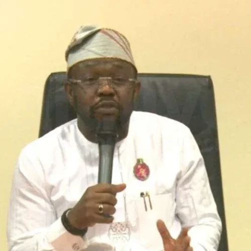 State House Permanent Secretary, Mr Temitope Fashedemi, speaking at a retirement ceremony in Abuja for Directors Sule Tegina and Ali Sufiyan, where he urged staff to maintain professionalism and unity.